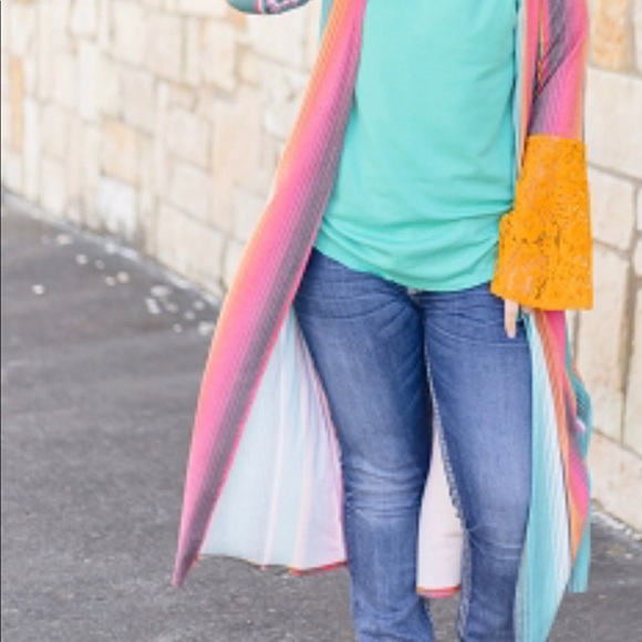 - Sombrero Serape Duster - Picture 3 of 3